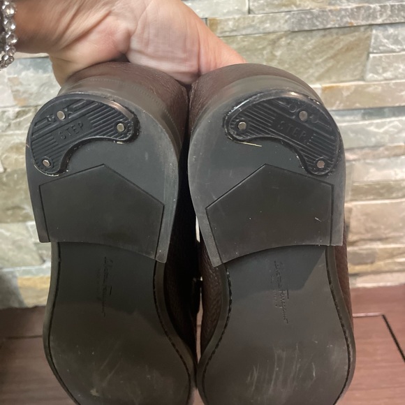 👞Salvatore Ferragamo Men's Grandioso Grained Calfskin Gancini Loafer👞 - Picture 6 of 8